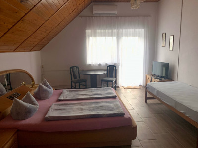 Philip-Cindy Haus Örvényes kép