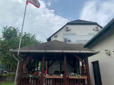 Philip-Cindy Haus Örvényes kép