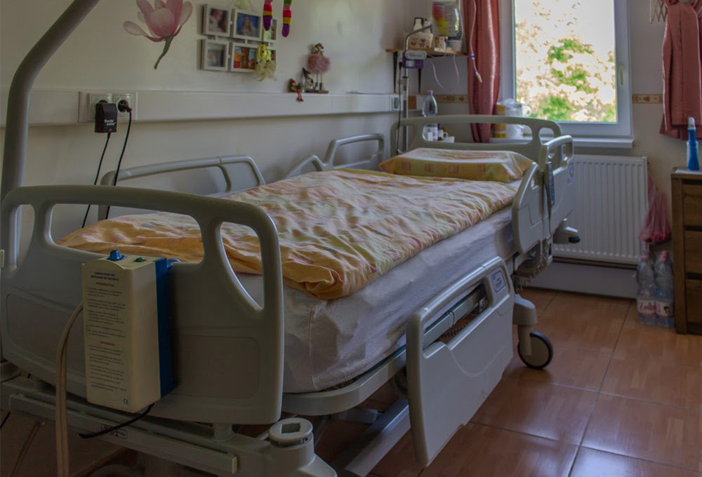 Hársfalevél Ápolási Intézet és Nyugdíjasház kép