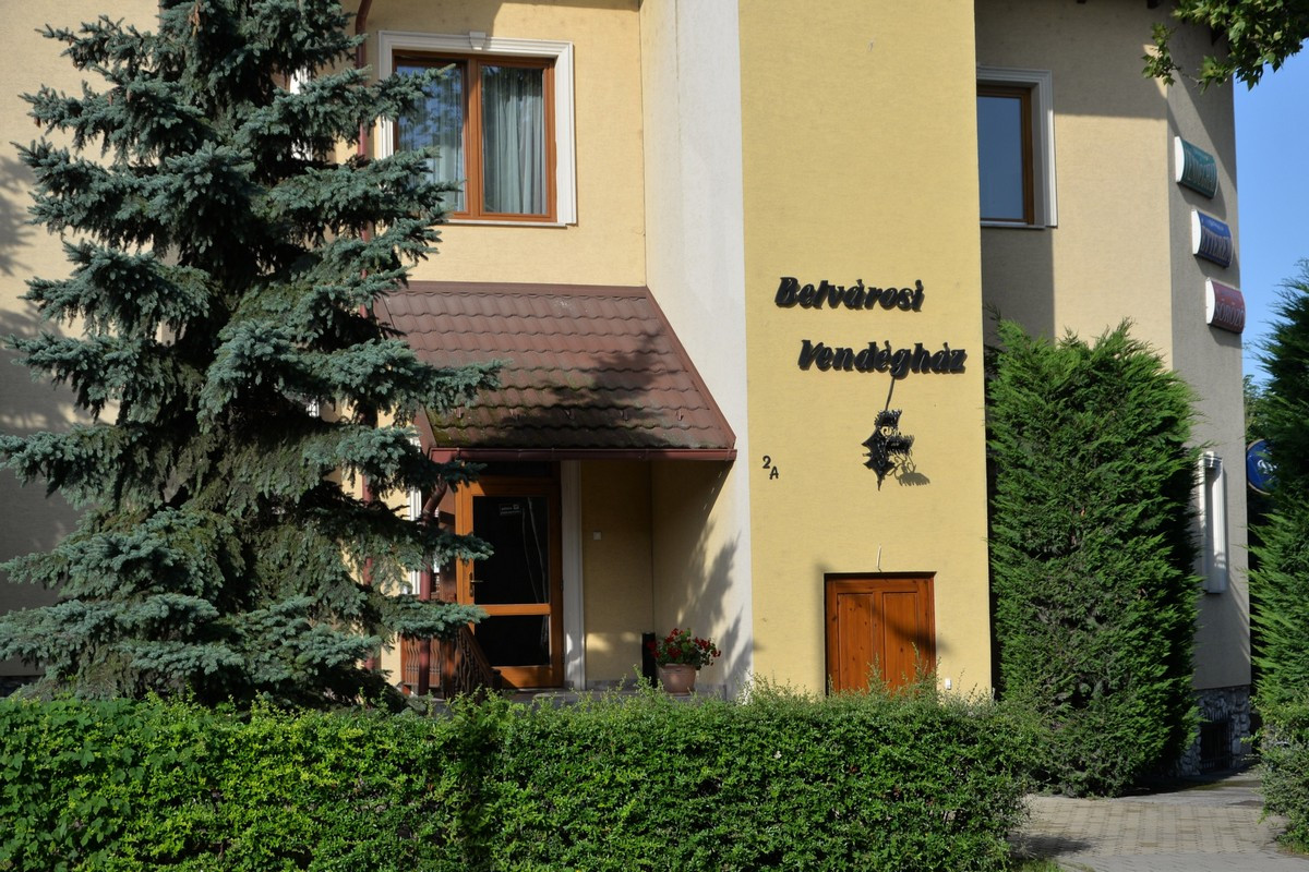 Belvárosi Vendégház csoportos szálláshely Mór kép