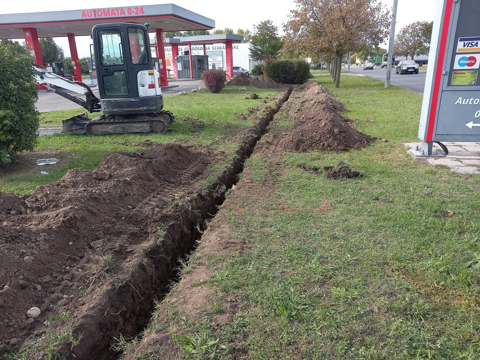 Teljes körű gépi földmunka Szentendre Szigeti földmunka kép