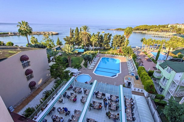 Szöllősi Travel Kft. személyszállítás, osztályoknak, kirándulóknak turistáknak, belföldre és külföldre kép