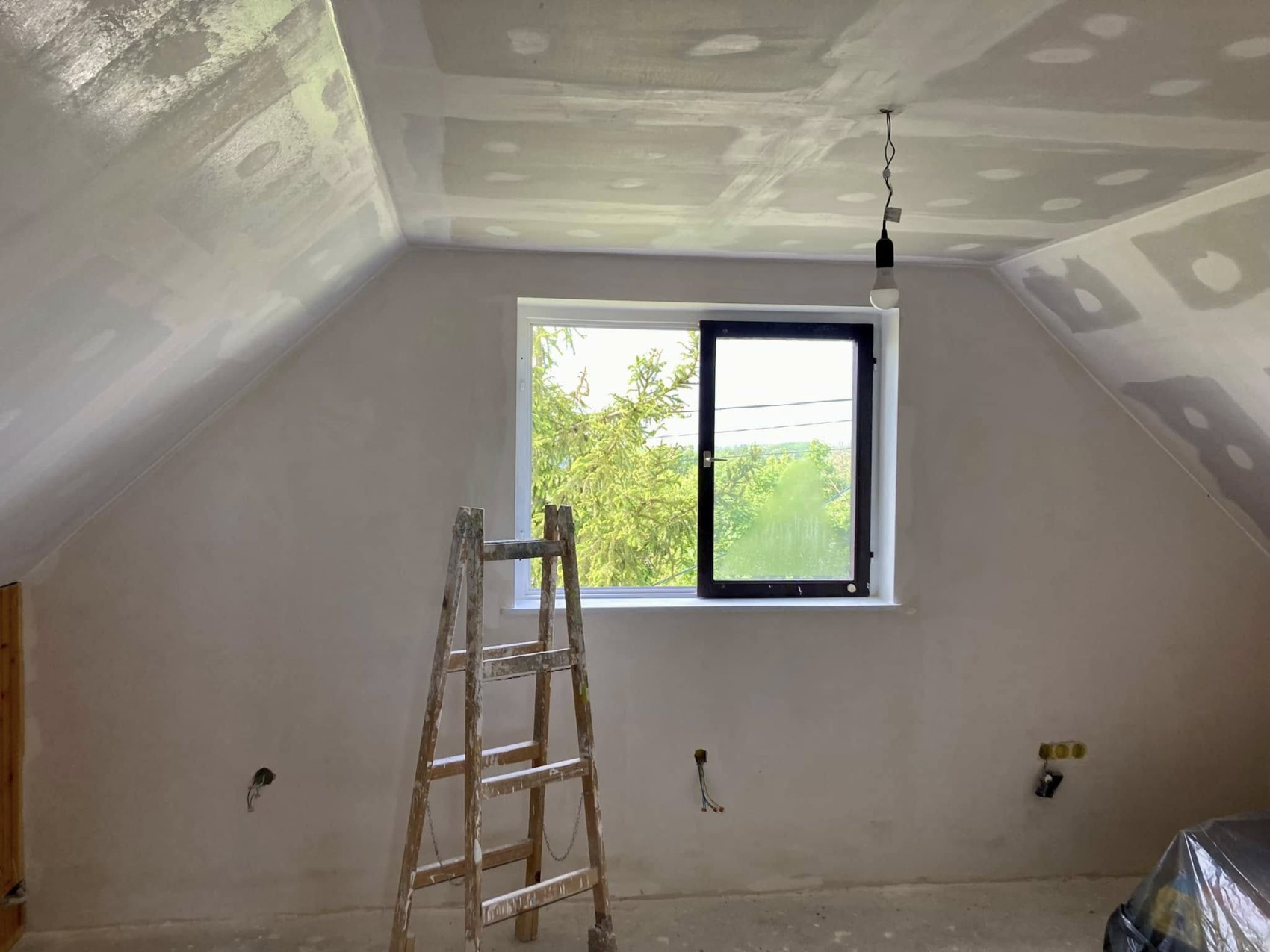 Ördög Balázs szobafestés tapétázással Újbuda kép