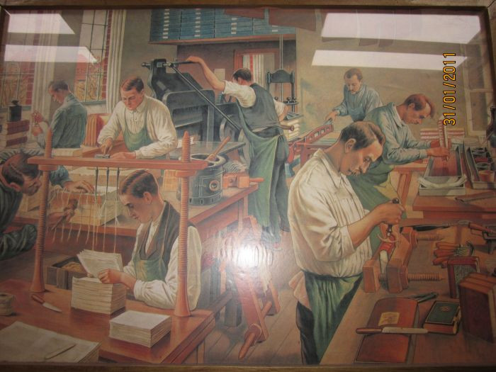 Full Papír Kft Könyvkötészeti Szaküzlet gyűrűs szerkezet Budapesten kép