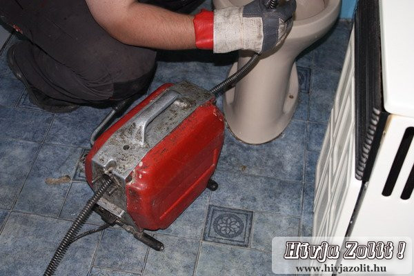 Vízvezeték szerelés, Dugulás Elhárítás Miskolc Hívja Zolit kép