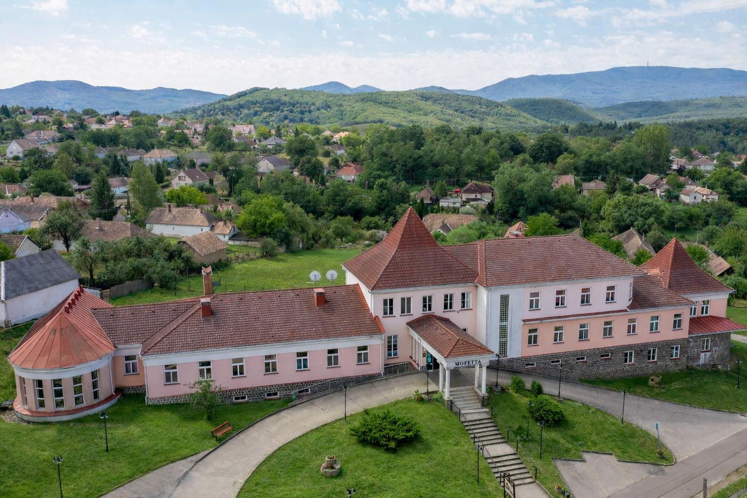 Mátraderecskei Széndioxid Gyógygázfürdő kép