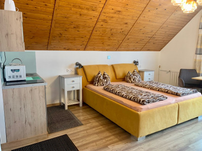 Philip-Cindy Haus Örvényes kép