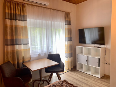 Philip-Cindy Haus Örvényes kép