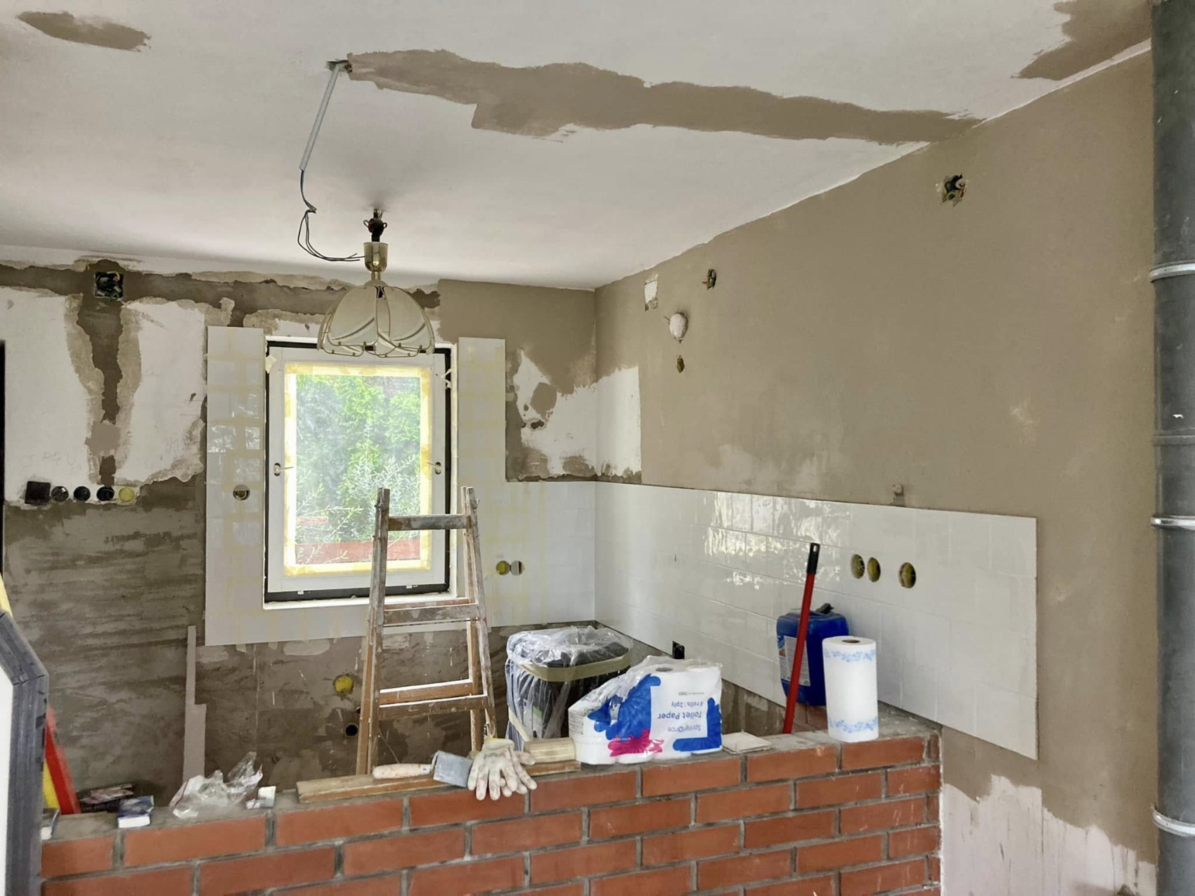 Ördög Balázs szobafestés tapétázással Újbuda kép