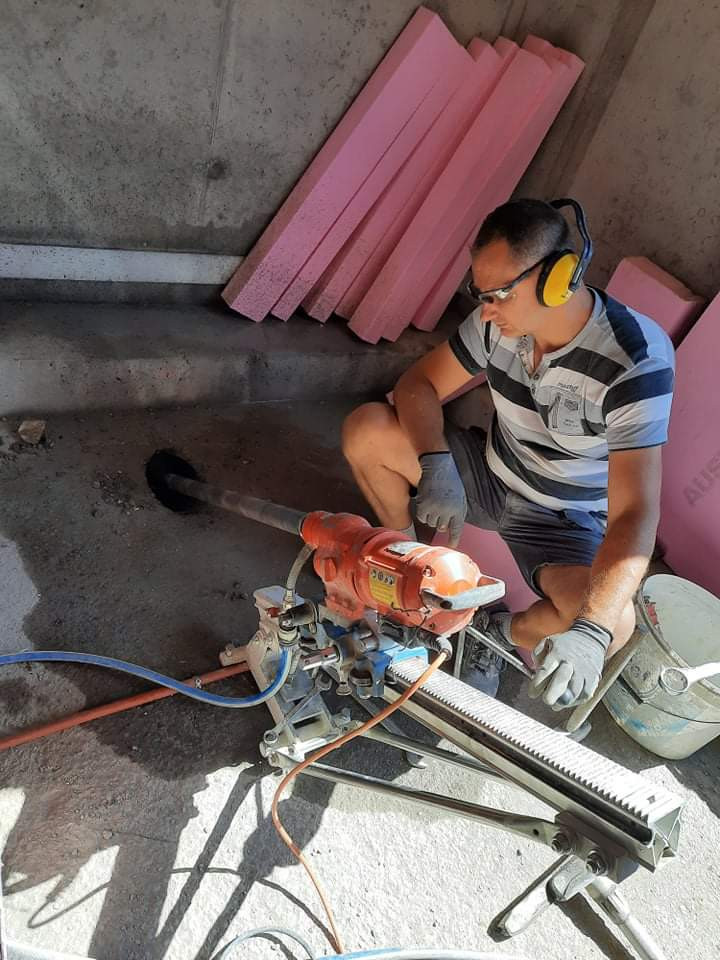 Betonvágás, betonfúrás falbontás, horonymarás, betonroppantás Budapest kép