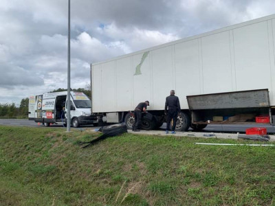 Norbi Fatrans kft. Fakereskedés, Gépi földmunka, Gumiszervíz kép
