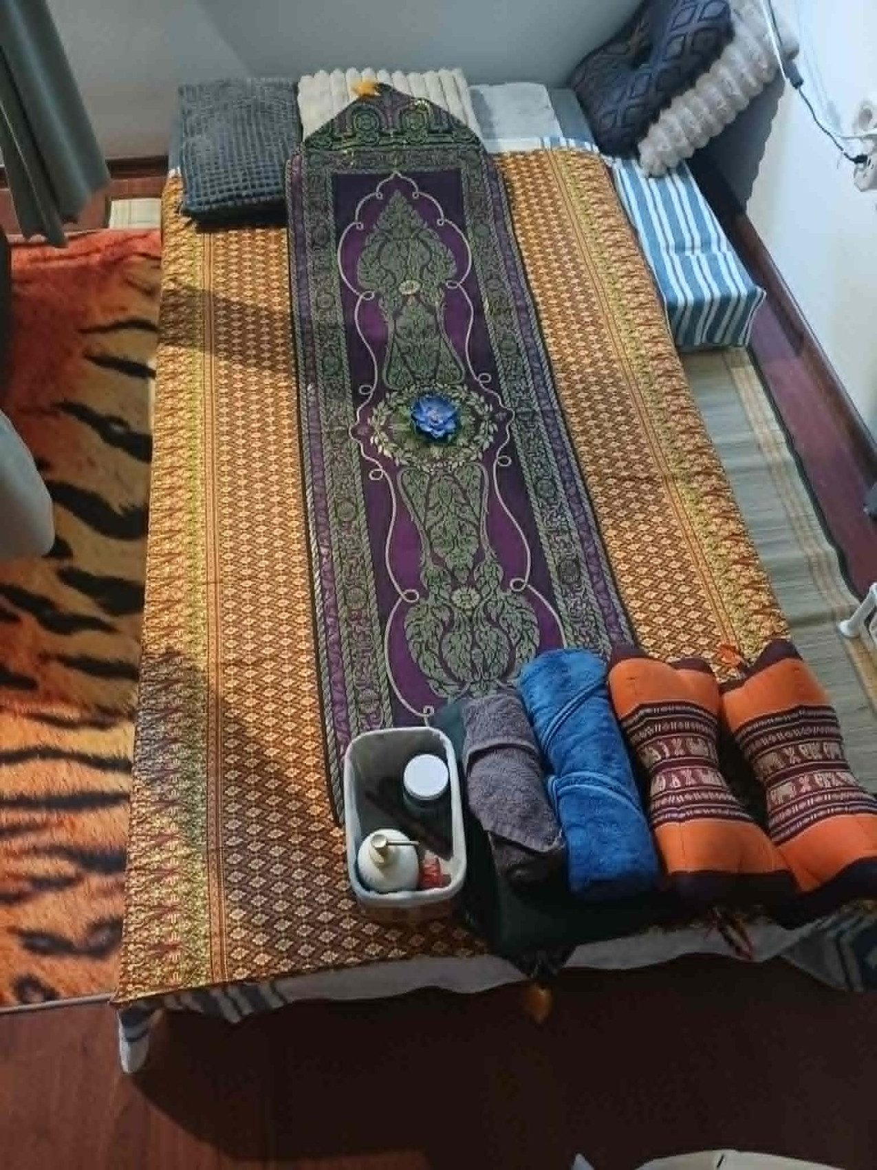 Laithai massage Tradicionális Thai masszázs Erzsébetváros 7. kerület kép