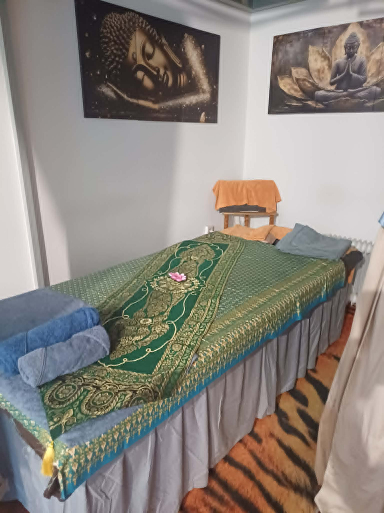 Laithai massage Tradicionális Thai masszázs Erzsébetváros 7. kerület kép