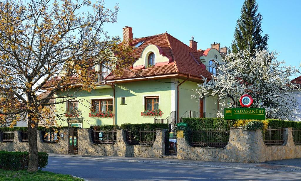 Vadászkürt panzió Sopron kép